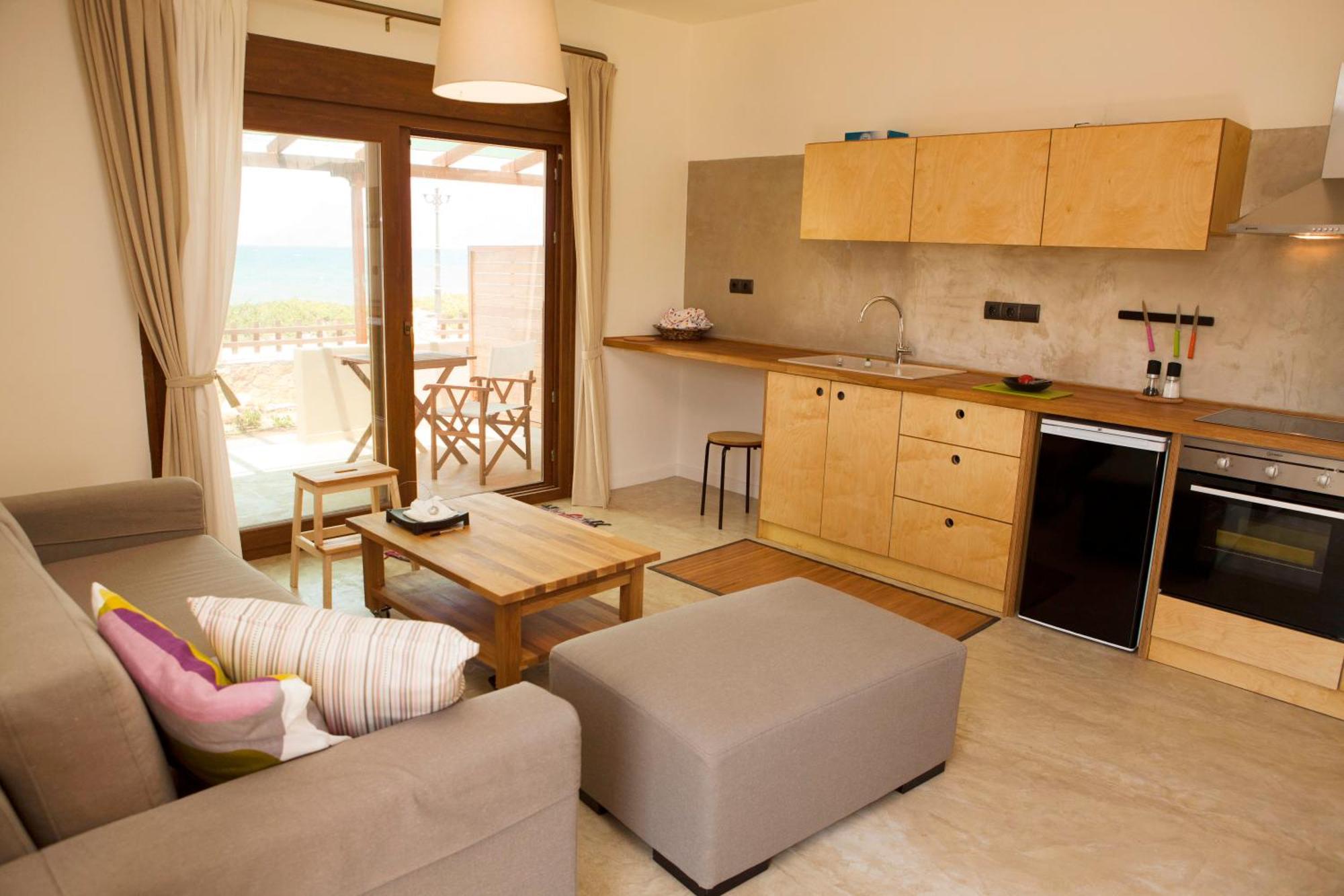 Horizonte Seafront Suites Kíssamos Exteriör bild