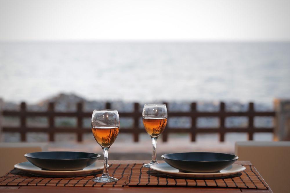 Horizonte Seafront Suites Kíssamos Exteriör bild