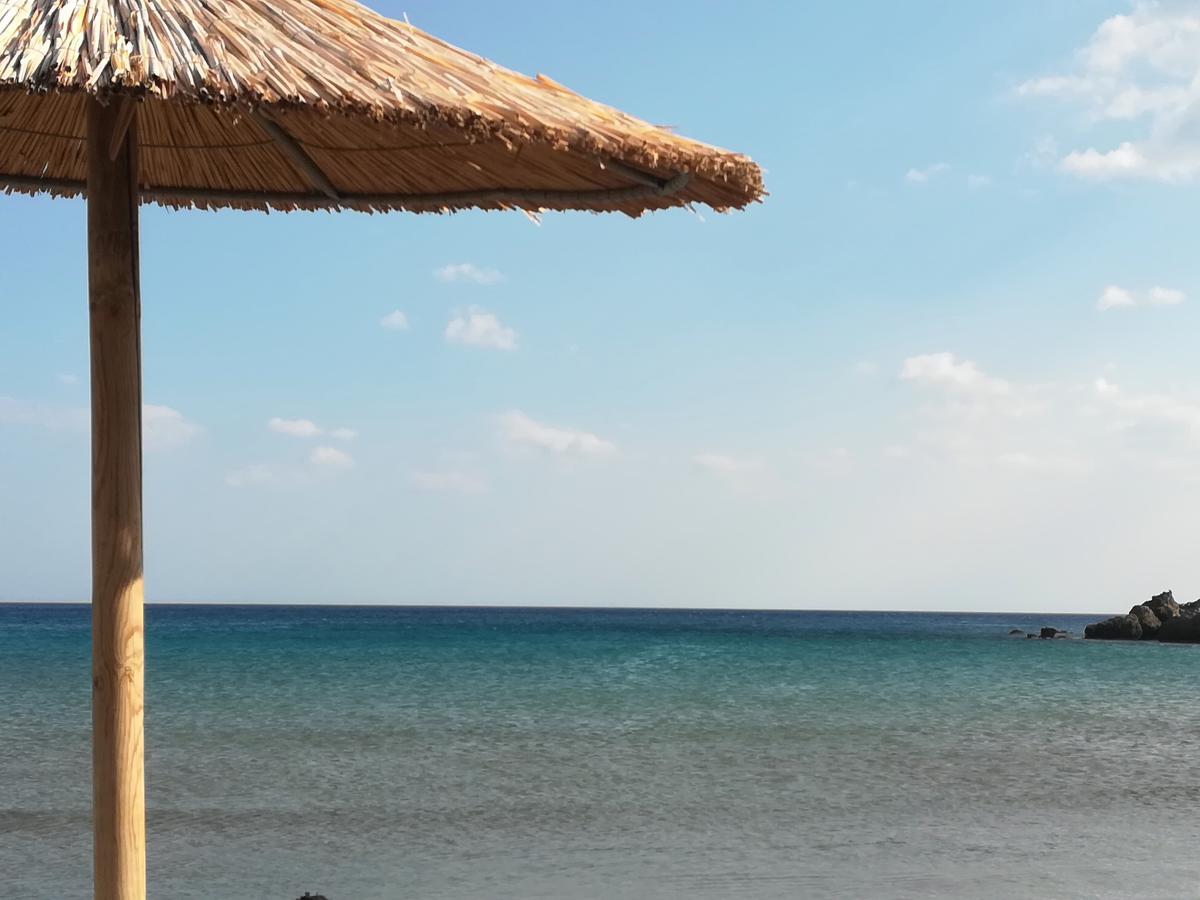 Horizonte Seafront Suites Kíssamos Exteriör bild